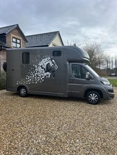 Peugeot Boxer 3.5T Horse Box